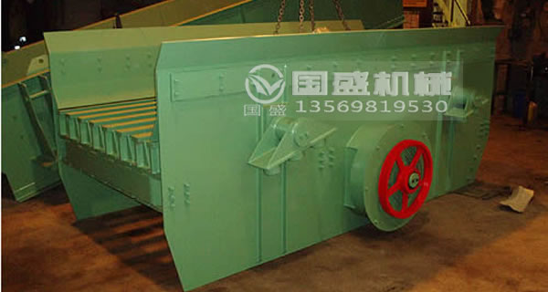 重型柵條篩分機(jī) 重型柵條篩分機(jī)