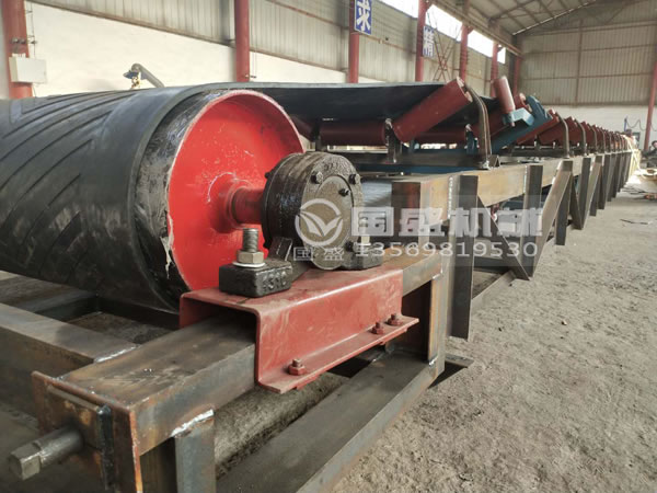 尼龍帶輸送機 尼龍帶輸送機