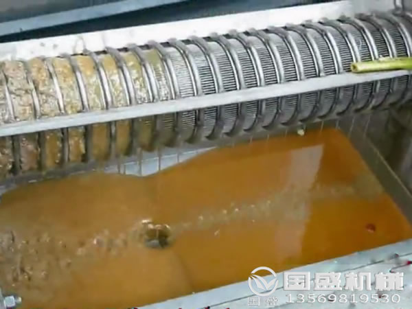 胡蘿卜螺旋壓榨機(jī) 胡蘿卜螺旋壓榨機(jī)